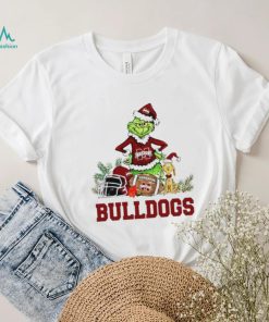 Mississippi State Bulldogs Grinch and Max dog funny Christmas shirt, hoodie, sweater, long sleeve and tank top Mississippi State Bulldogs Grinch and Max dog funny Christmas shirt