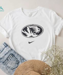 Mizzou Tigers Nike® 2023 Oval Tiger Head Tigers Camo American Flag Shirt