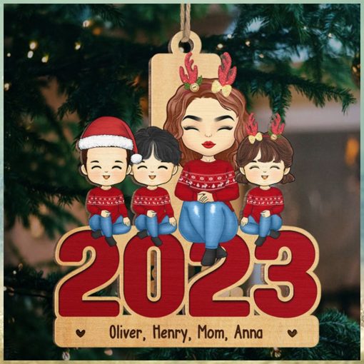 Mom And Kids Sitting Together 2023   Family Personalized Custom Ornament   Wood Unique Shaped   Christmas Gift For Family Members