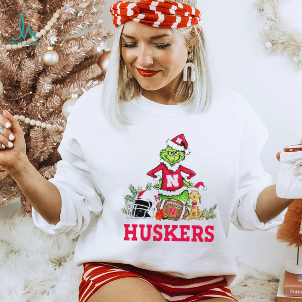 Nebraska Huskers Grinch and Max dog funny Christmas shirt Nebraska Huskers Grinch and Max dog funny Christmas shirt