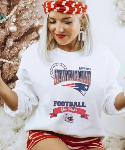 New England Patriots Gameday Couture s Run the Show Pullover Shirt