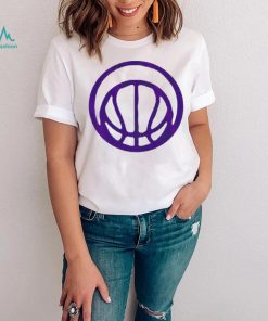 New Era 2023 24 City Edition New Orleans Pelicans Logo T shirt