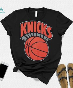 New York Knicks Mitchell & Ness Hardwood Classics There and Back Pullover Shirts