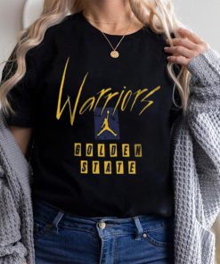 Nike Youth 2023 24 City Edition Golden State Warriors Courtside Max90 T shirt