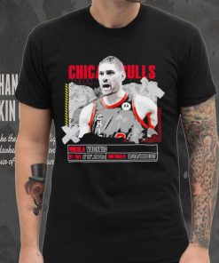 Nikola Vucevic number 9 Chicago Bulls basketball player pose paper gift shirt