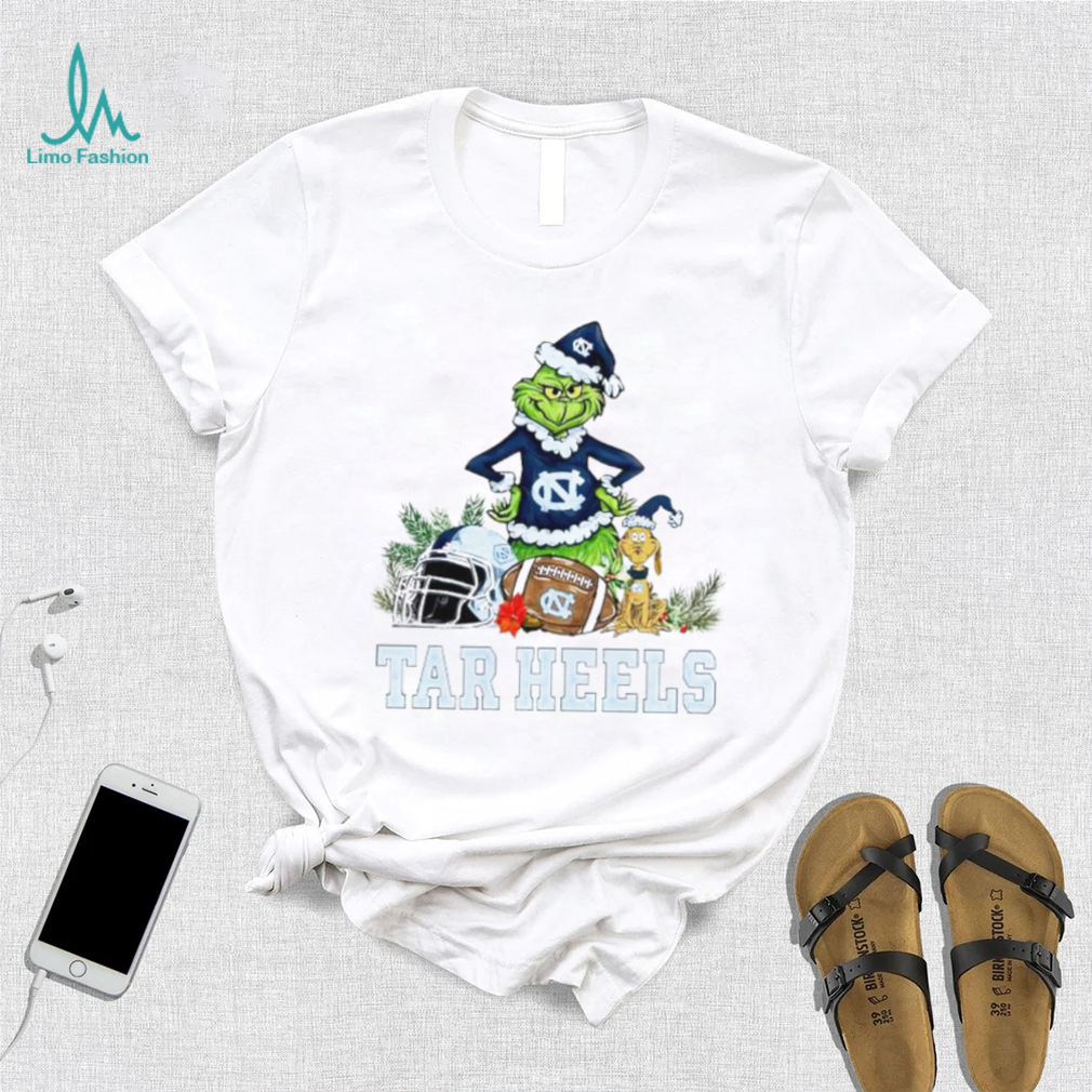 North Carolina Tar Heels Grinch and Max dog funny Christmas shirt North Carolina Tar Heels Grinch and Max dog funny Christmas shirt