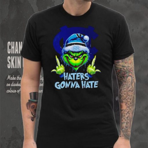 North Carolina Tar Heels Grinch middle finger haters gonna hate shirt