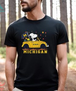 Official Peanuts Snoopy And Woodstock On Car Michigan Wolverines Go Blue Shirt