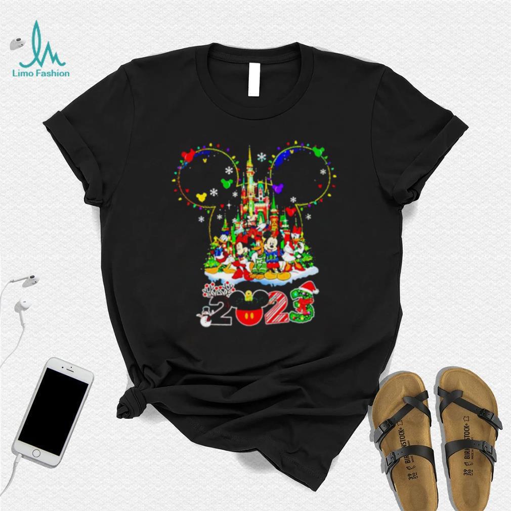 Official mickey And friends Disney Land Merry Christmas 2023 Shirt Official mickey And friends Disney Land Merry Christmas 2023 Shirt