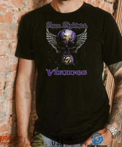 Original Skull Wings Fooz Fighters Minnesota Vikings T Shirt