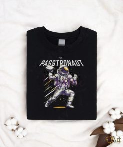 Passtronaut Throwing A Football shirt