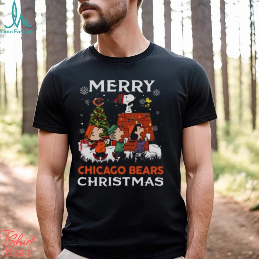 Peanuts Characters Snoopy Merry Chicago Bears Christmas shirt Peanuts Characters Snoopy Merry Chicago Bears Christmas shirt