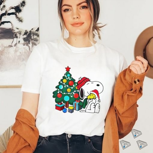 Peanuts Snoopy Christmas tree shirt