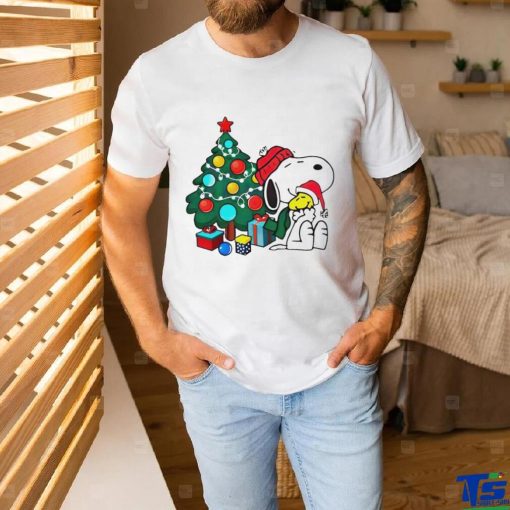 Peanuts Snoopy Christmas tree shirt
