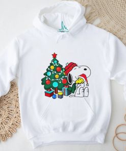 Peanuts Snoopy Christmas tree shirt