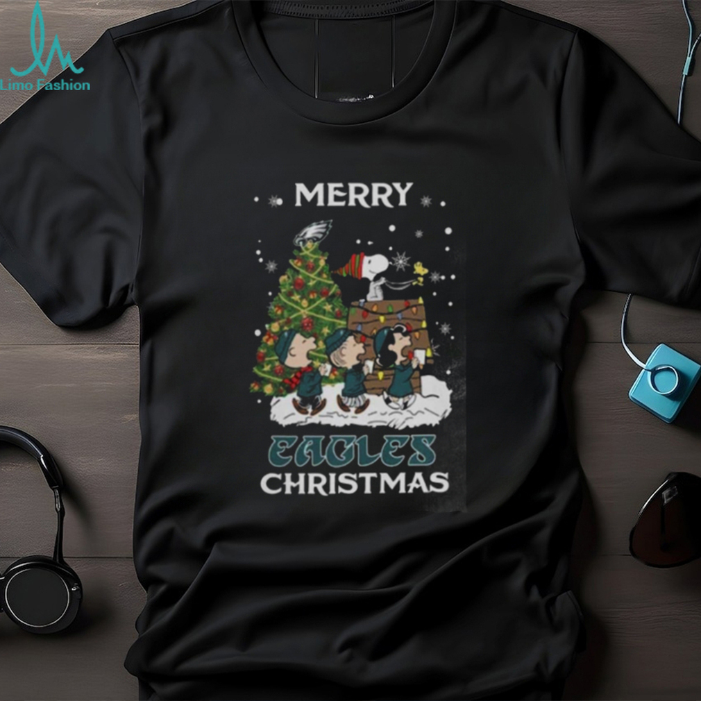 Philadelphia Eagles Snoopy Family Christmas Shirt Philadelphia Eagles Snoopy Family Christmas Shirt