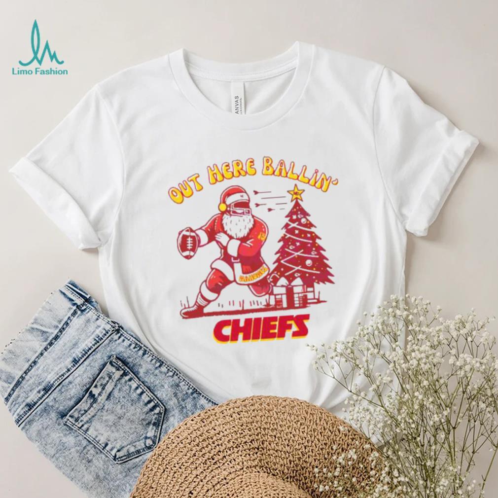 Santa Claus Out Here Balling Chief Shirt Santa Claus Out Here Balling Chief Shirt