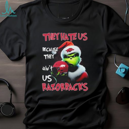 Santa Grinch Christmas They Hate Us Because Ain’t Us Arkansas Razorbacks Shirt