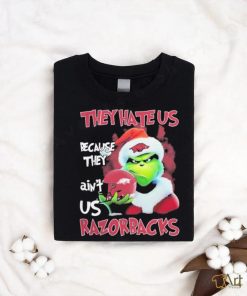 Santa Grinch Christmas They Hate Us Because Ain’t Us Arkansas Razorbacks T shirt