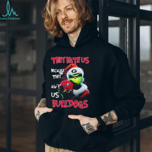 Santa Grinch Christmas They Hate Us Because Ain’t Us Georgia Bulldogs Shirt
