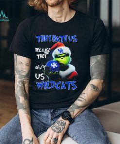 Santa Grinch Christmas They Hate Us Because Ain’t Us Kentucky Wildcats Shirt