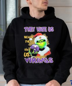 Santa Grinch Christmas They Hate Us Because Ain’t Us Minnesota Vikings T shirt