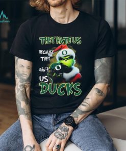 Santa Grinch Christmas They Hate Us Because Ain’t Us Oregon Ducks Shirt