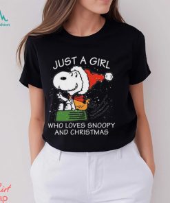 Santa Snoopy Just A Girl Who Loves Snoopy And Christmas Shirt