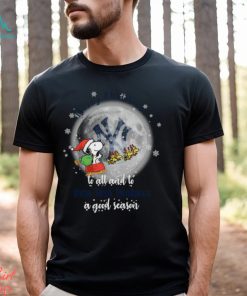 Santa Snoopy merry christmas to all and to New York Yankees a good season shirt