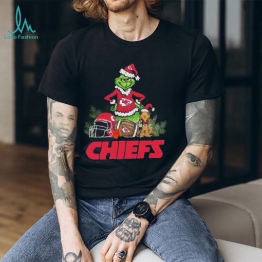Santa grinch and Dog Kansas City Chiefs christmas Tshirt