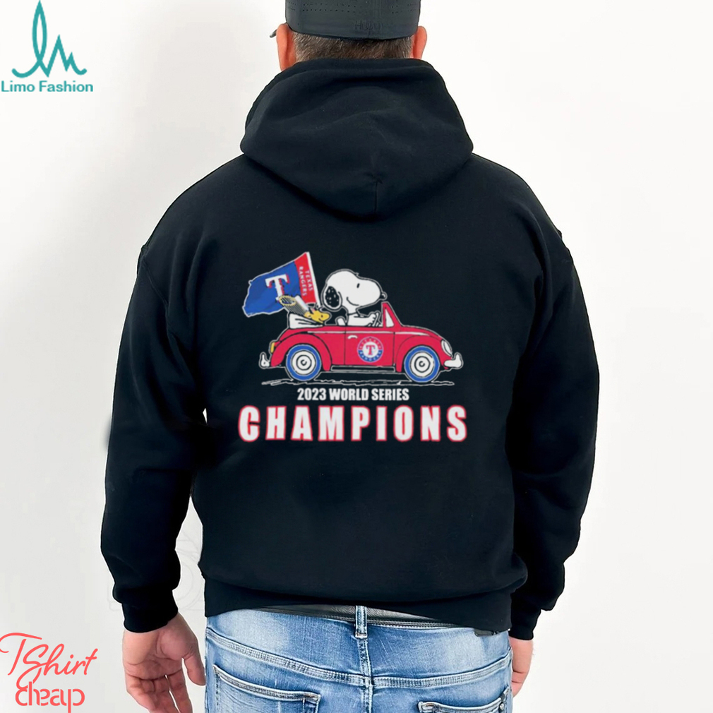 Snoopy discount hoodie champion