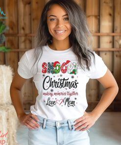 Snoopy Christmas Making Memories Together Love Mom T Shirt