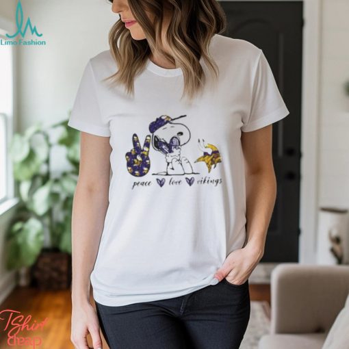 Snoopy Peace Love Minnesota Vikings Shirt