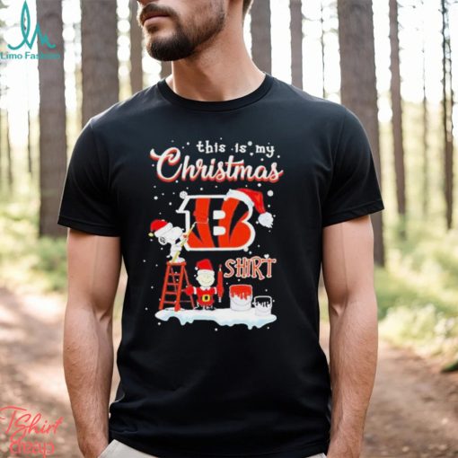 Snoopy and Charlie Brown NFL Cincinnati Bengals This Is My Christmas T Shirt