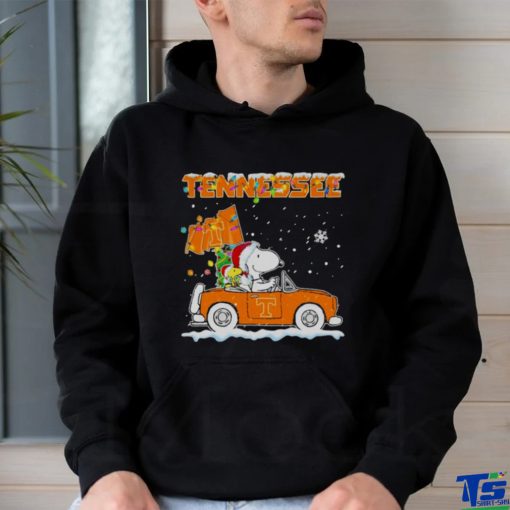 Snoopy and Tennessee Vols Christmas Car 2023 Shirt