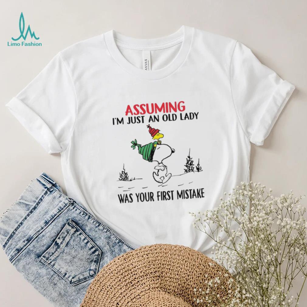 Snoopy and Woodstock hat santa assuming I’m just an old lady was your mistake christmas shirt Snoopy and Woodstock hat santa assuming I’m just an old lady was your mistake christmas shirt