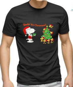 Snoopy and Woodstock hat santa pine tree smile It’s christmas shirt