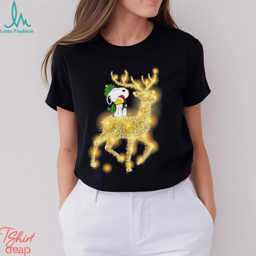 Snoopy and Woodstock santa reindeer riding merry christmas shirt Snoopy and Woodstock santa reindeer riding merry christmas shirt