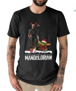 Star Wars Santa Hat Yoda the Mandalorian Merry Christmas shirt