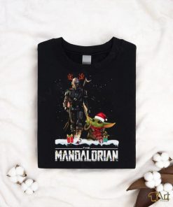 Star Wars Santa Hat Yoda the Mandalorian Merry Christmas shirt