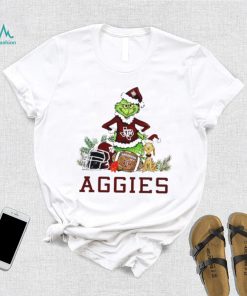 Texas A&M Aggies Grinch and Max dog funny Christmas shirt, hoodie, sweater, long sleeve and tank top Texas A&M Aggies Grinch and Max dog funny Christmas shirt