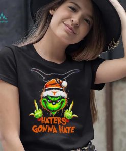 Texas Longhorns Grinch middle finger haters gonna hate shirt