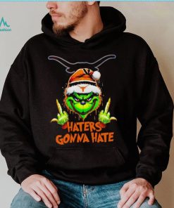 Texas Longhorns Grinch middle finger haters gonna hate shirt