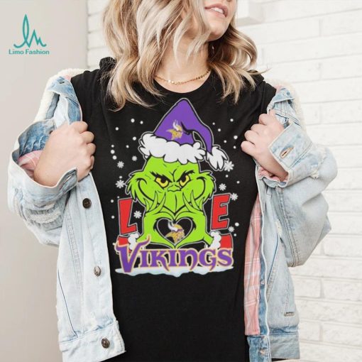 The Grinch Love Heart Minnesota Vikings Football Christmas 2023 Shirt