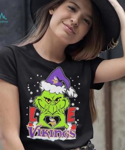 The Grinch Love Heart Minnesota Vikings Football Christmas 2023 Shirt