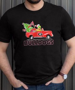 The Grinch On Truck Georgia Bulldogs Christmas Shirt