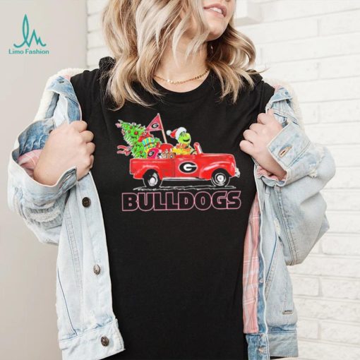The Grinch On Truck Georgia Bulldogs Christmas Shirt