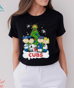 The Peanuts Chicago Cubs Christmas Tree 2023 Shirt
