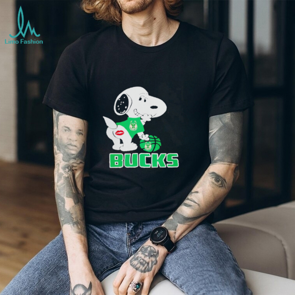 The Snoopy Milwaukee Bucks basketball NBA sexy graphic design shirt The Snoopy Milwaukee Bucks basketball NBA sexy graphic design shirt