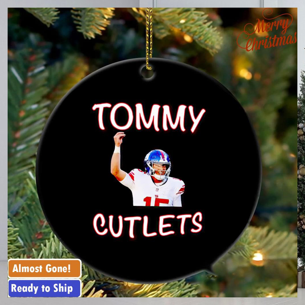Tommy DeVito Giants Pinched fingers ornament Tommy DeVito Giants Pinched fingers ornament